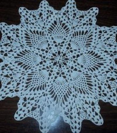 Crochet Doily in Pineapple Pattern | FaveCrafts.c