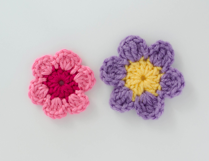 Easy Crochet Flower Pattern - Crochet 365 Knit T