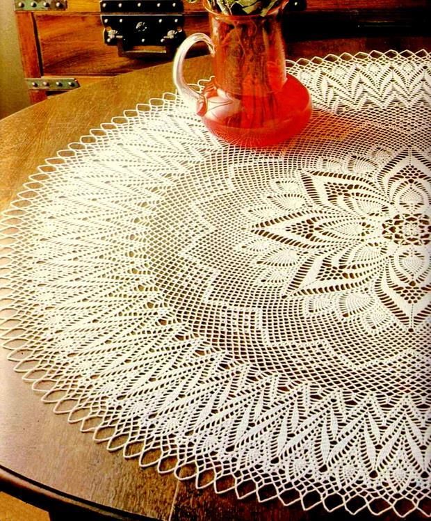 35 Crochet Lace Tablecloth Patterns - The Funky Stit