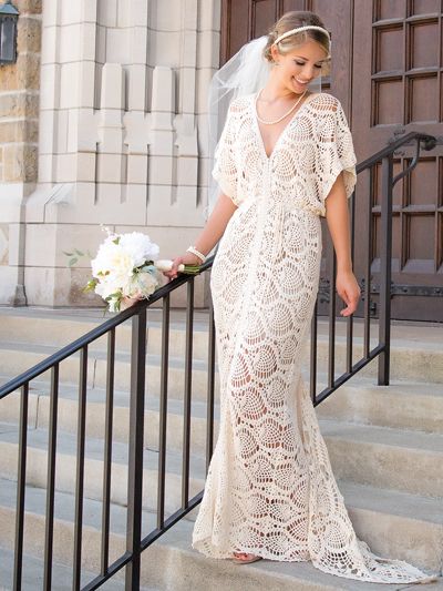 Crochet wedding dress patterns and wedding accessories to crochet .
