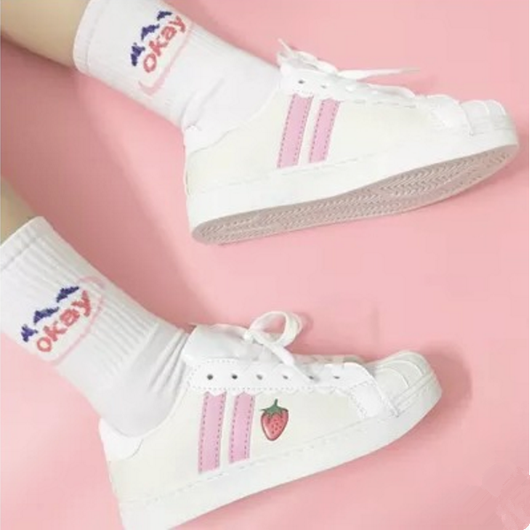 Japanese cute strawberry sneakers shoes · Cute Kawaii ｛harajuku .