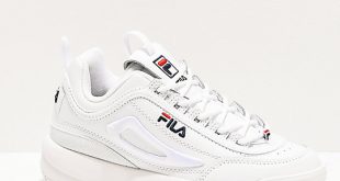 FILA Disruptor II 3D Embroidery White Shoes | Zumi