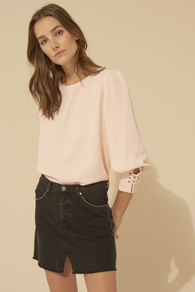 15 Going-Out Tops To Buy Now | Tops, Going out tops, Casual skirt .