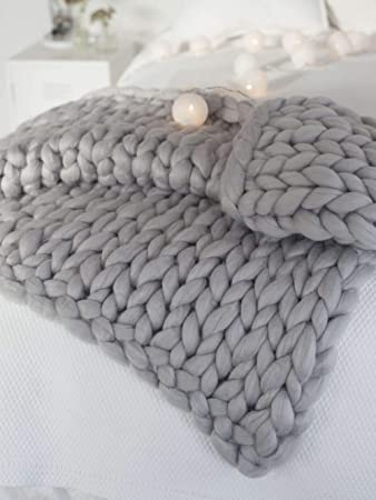 Amazon.com: MLMGUO Chunky Knit Blanket Soft Handmade Knitting .