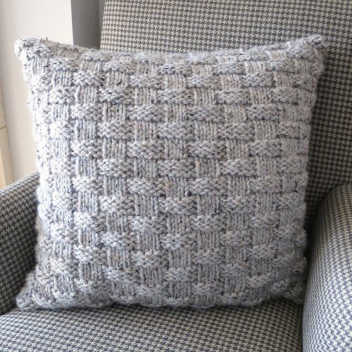Knit a Simple Basketweave Pillow to Cozy Up Your Home | Basket .