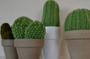 32 Easy Knitted Gifts To Make In A Few Hours | Crochet cactus .