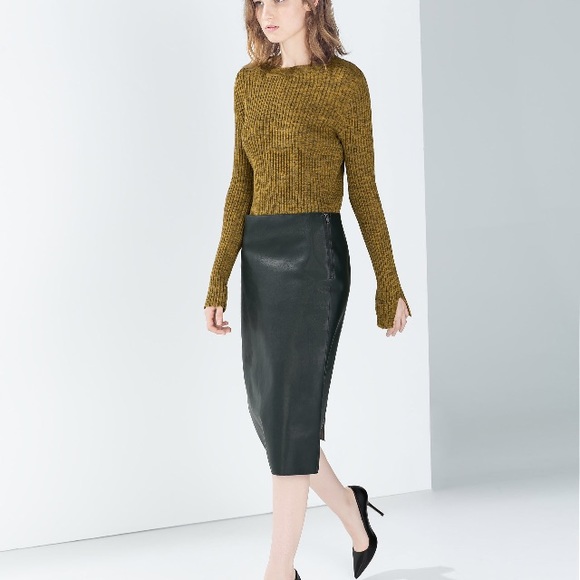 Zara Skirts | Faux Leather Pencil Skirt Green | Poshma